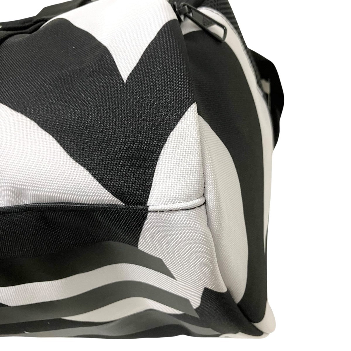 adidas×marimekko ダッフルバッグGV2106 古着・中古-4枚目のアイテム画像