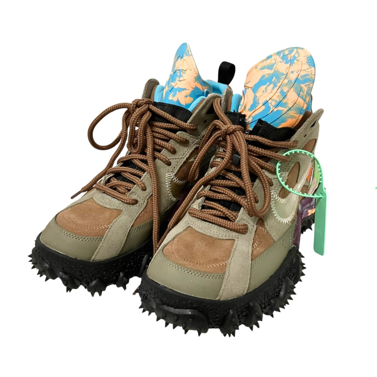 NIKE AIR TERRA FORMAスニーカーDQ1615 200 古着・中古-1枚目のアイテム画像