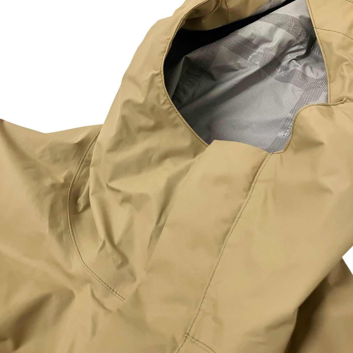 Dot Shot JacketマウンテンパーカーNP12550