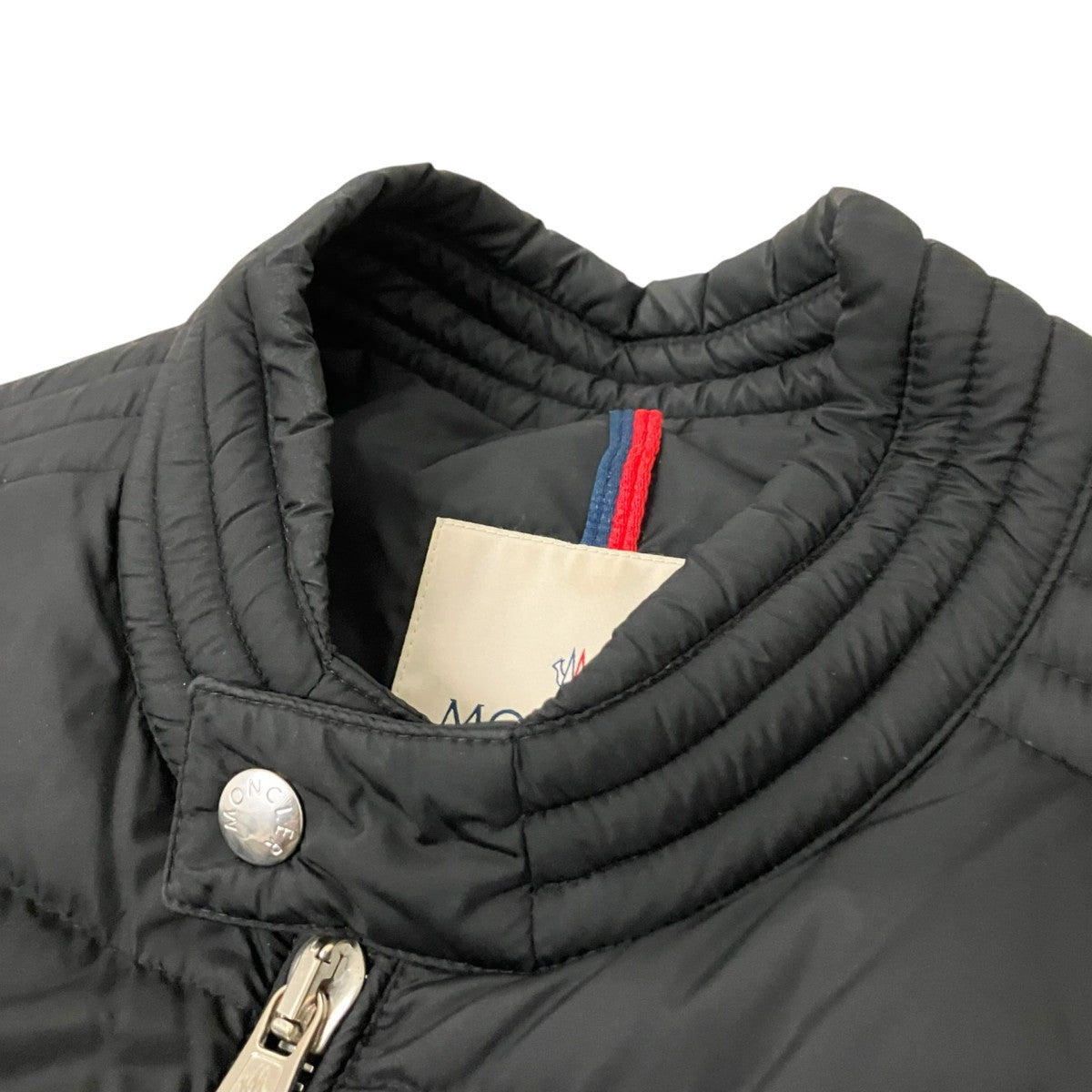MONCLER ダウンジャケットF20911A59700 古着・中古-3枚目のアイテム画像