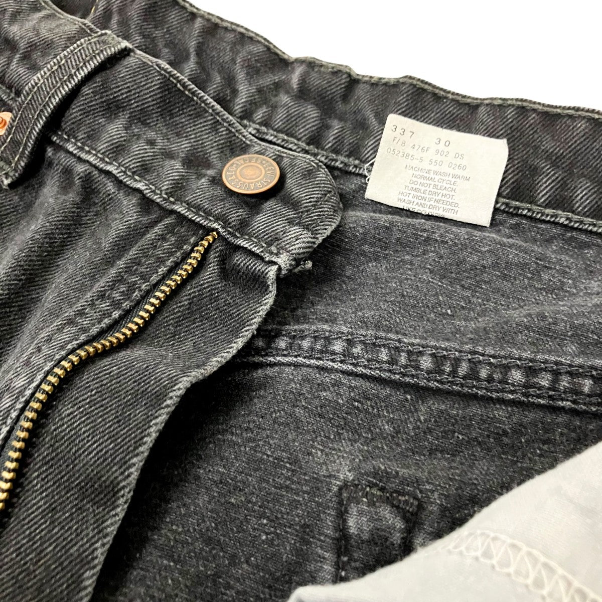 LEVI’S デニムパンツ 古着・中古-4枚目のアイテム画像