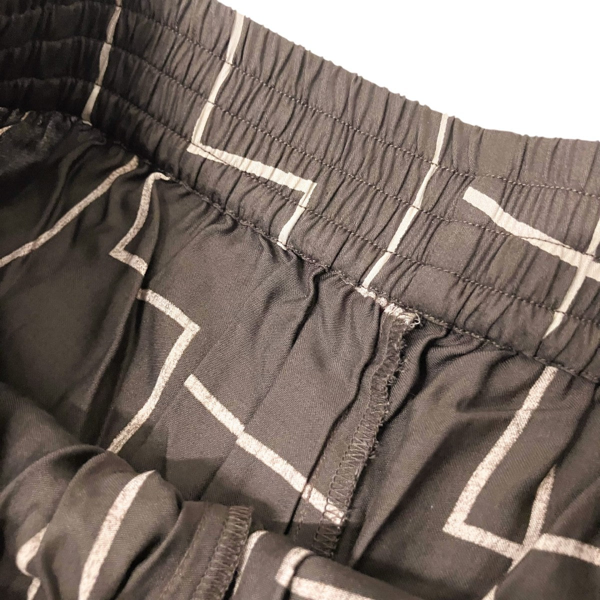 anuke Geometric Easy Pantsイージーパンツ62510723 古着・中古-4枚目のアイテム画像