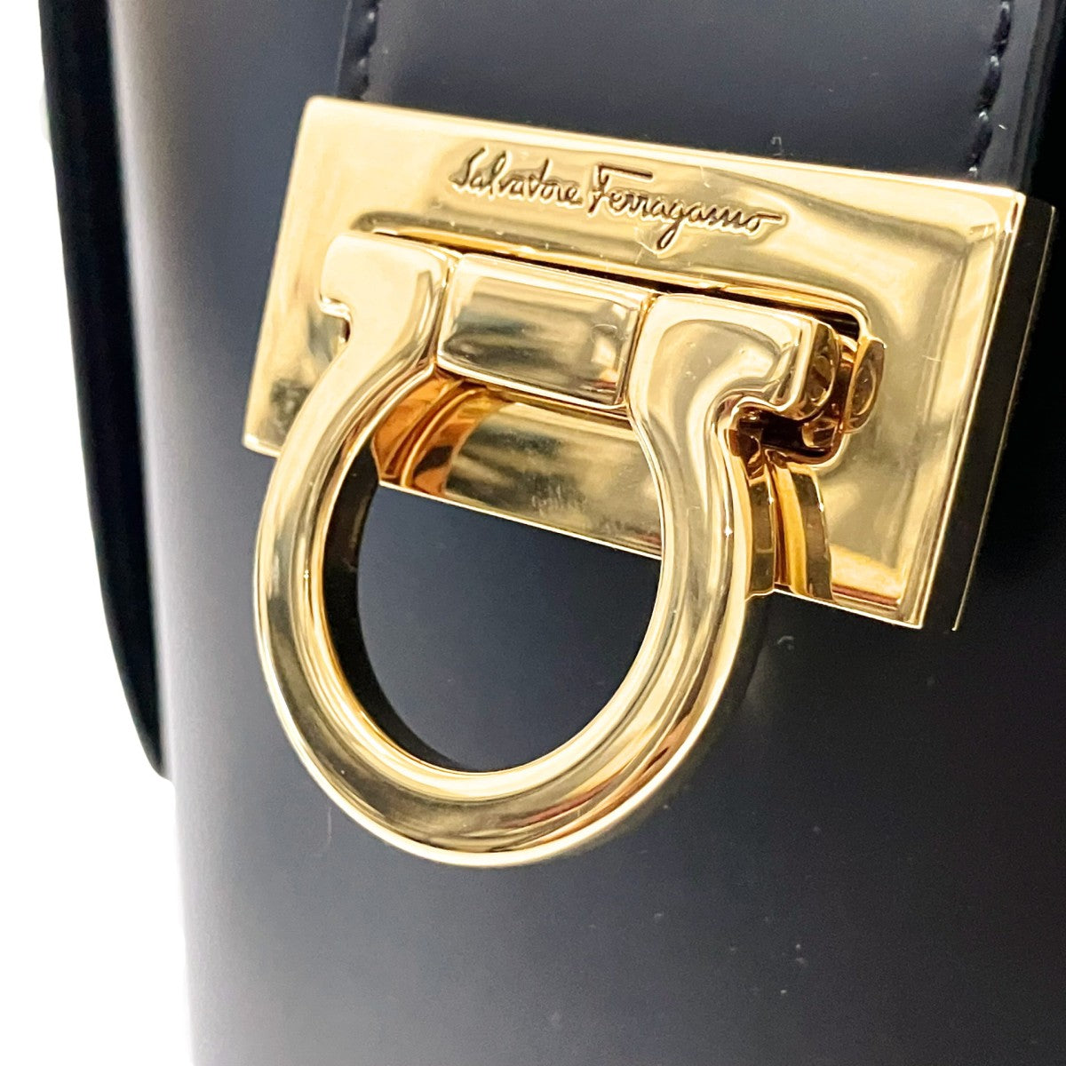 Salvatore Ferragamo TRIFOLIO SH SHOULDER BAGハンドバッグDH 21 1194 古着・中古-7枚目のアイテム画像