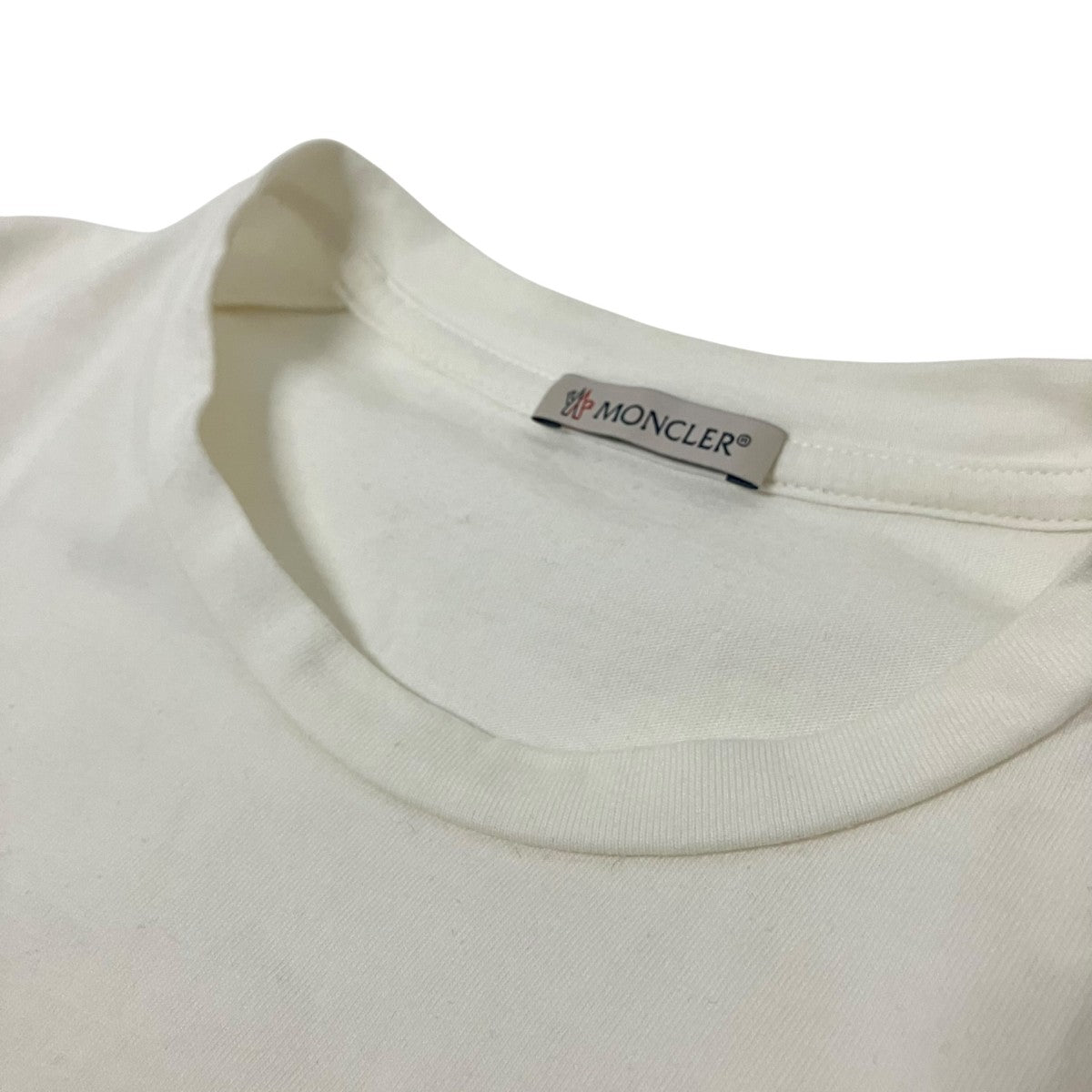 MONCLER 半袖TシャツE10938051250 古着・中古-3枚目のアイテム画像
