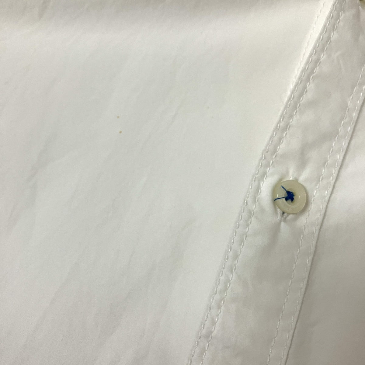 少々着用感が見受けられます。ユーズド商品となりますので多少の状態変化はご理解ください。D1M08 707 02
