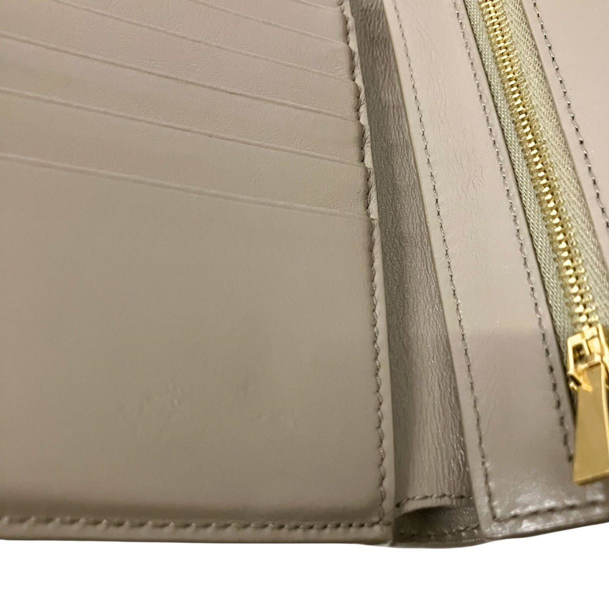 CELINE(セリーヌ) 2つ折り財布 S LM 4260 グレージュ｜【公式