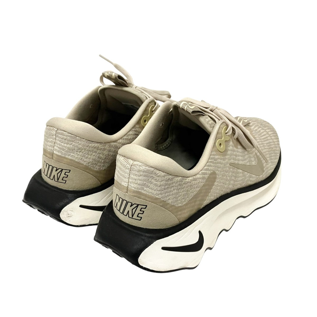NIKE MotivaスニーカーDV1237 200 古着・中古-5枚目のアイテム画像