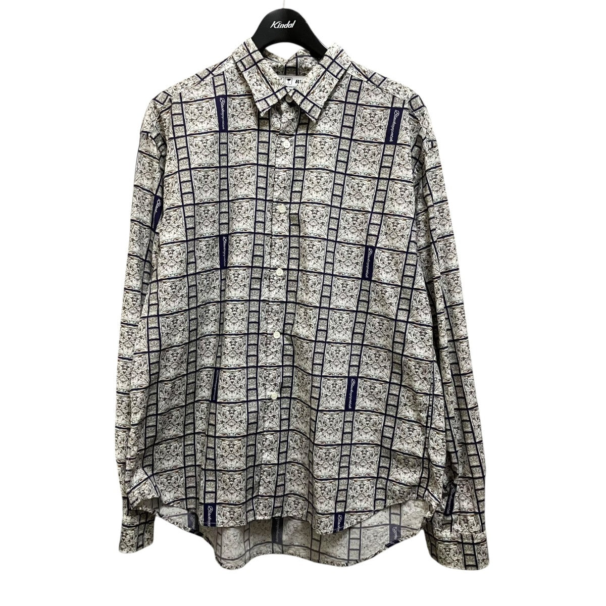 総柄シャツ