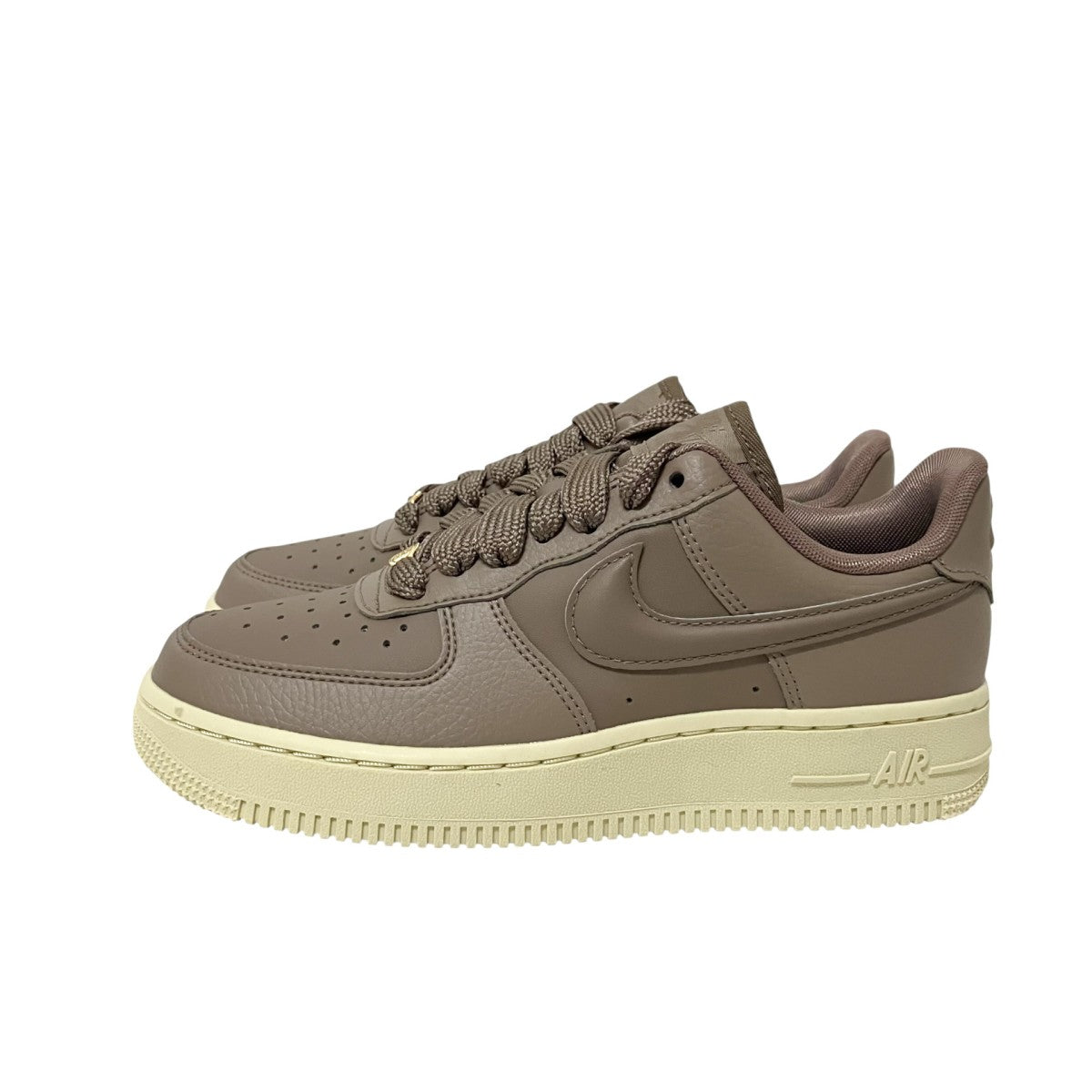 NIKE AIR FORCE 1 ’07スニーカーHF2014 200 古着・中古-3枚目のアイテム画像