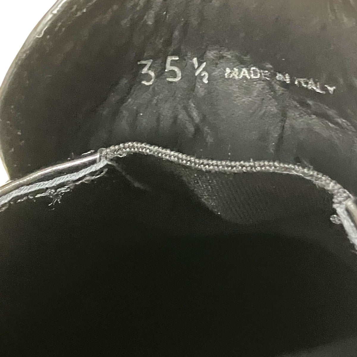 PRADA トライアングルロゴローファー 古着・中古-6枚目のアイテム画像
