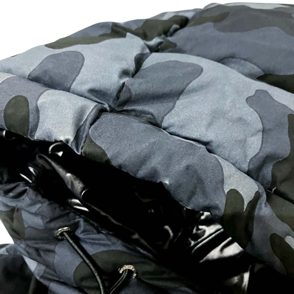 MONCLER AITONカモフラージュ柄ダウンジャケットD20914188405 古着・中古-4枚目のアイテム画像