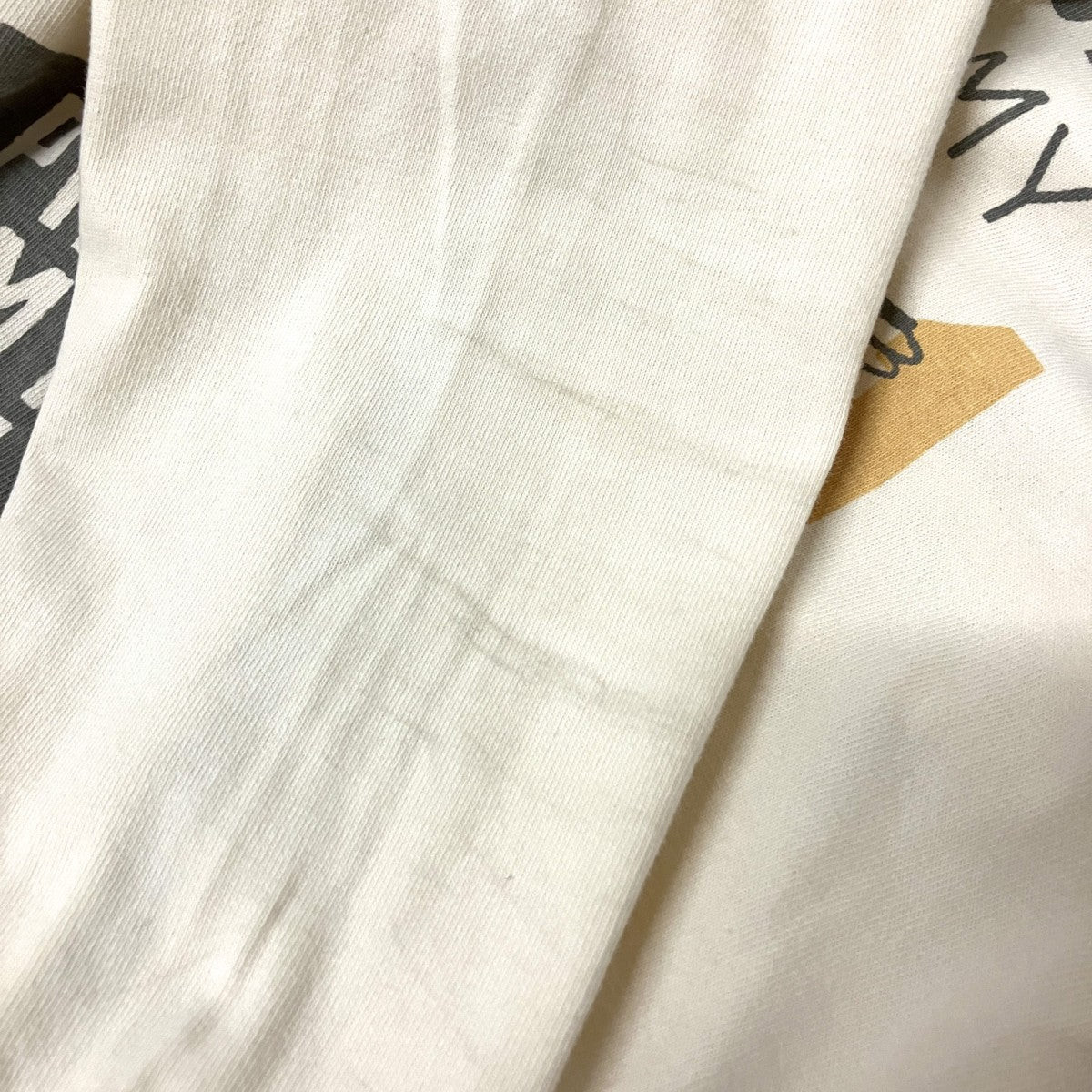 長袖Tシャツ