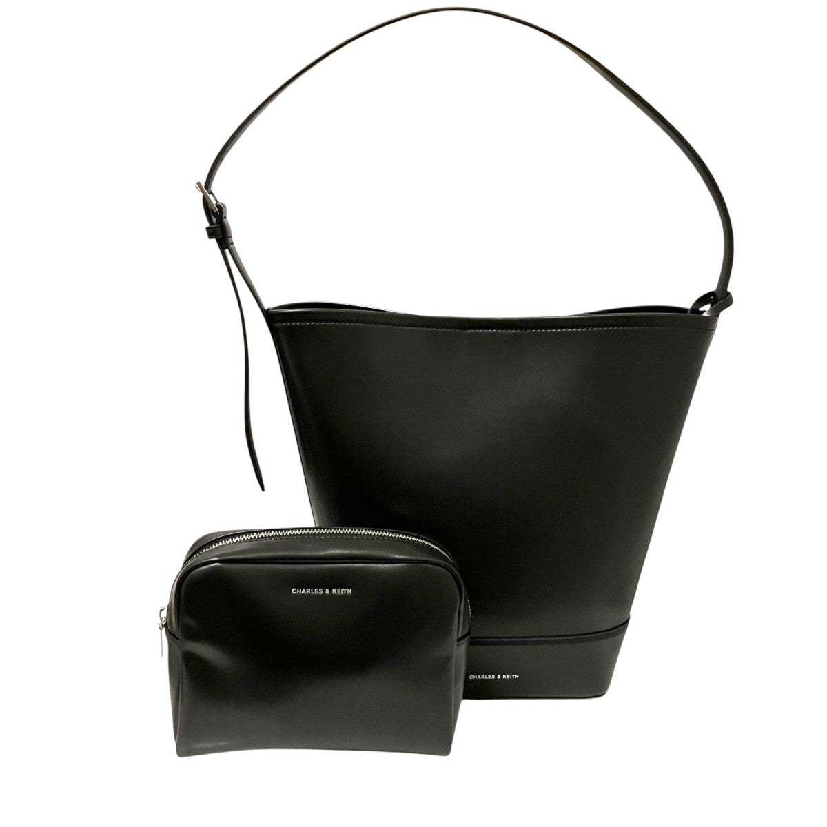 CHARLES ＆ KEITH イロンゲイティッドバケツバッグポーチ付きトートバッグ10671729 Enola 古着・中古-1枚目のアイテム画像