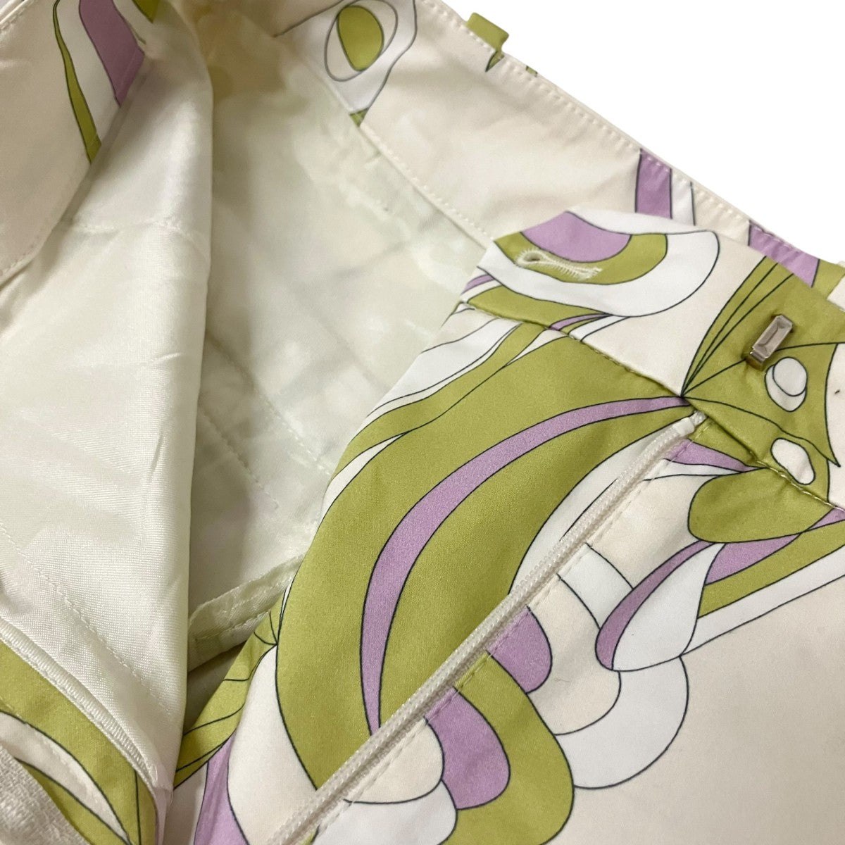 Emilio Pucci 総柄パンツ2ERT45 古着・中古-4枚目のアイテム画像