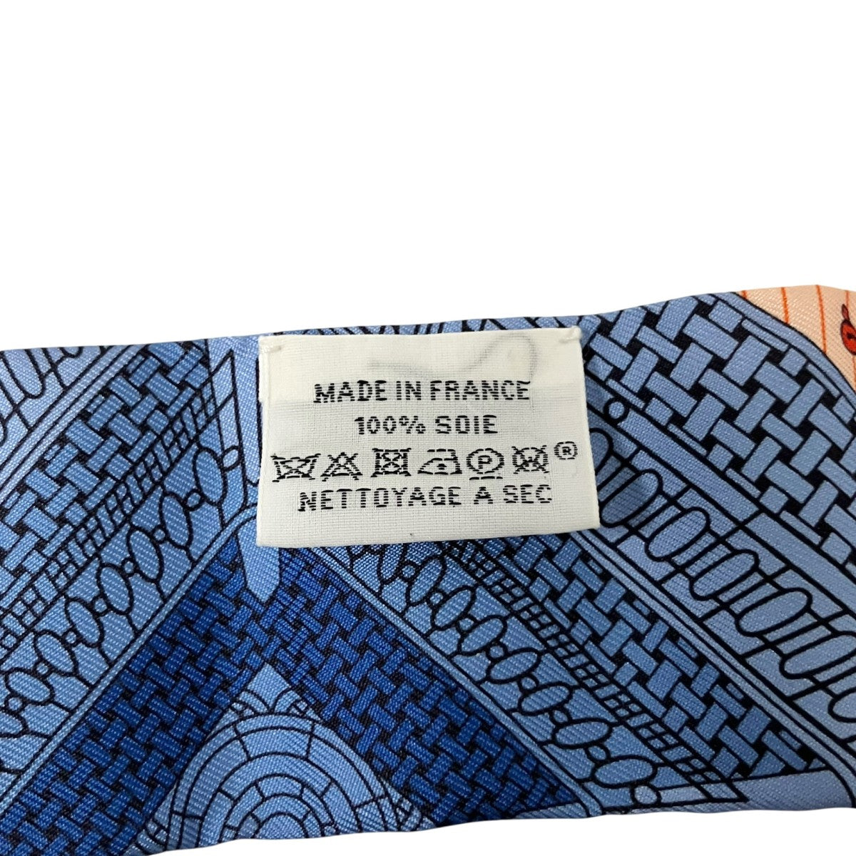 HERMES ツイリーOBJETS DE CURIOSITEシルク総柄スカーフ 古着・中古-4枚目のアイテム画像