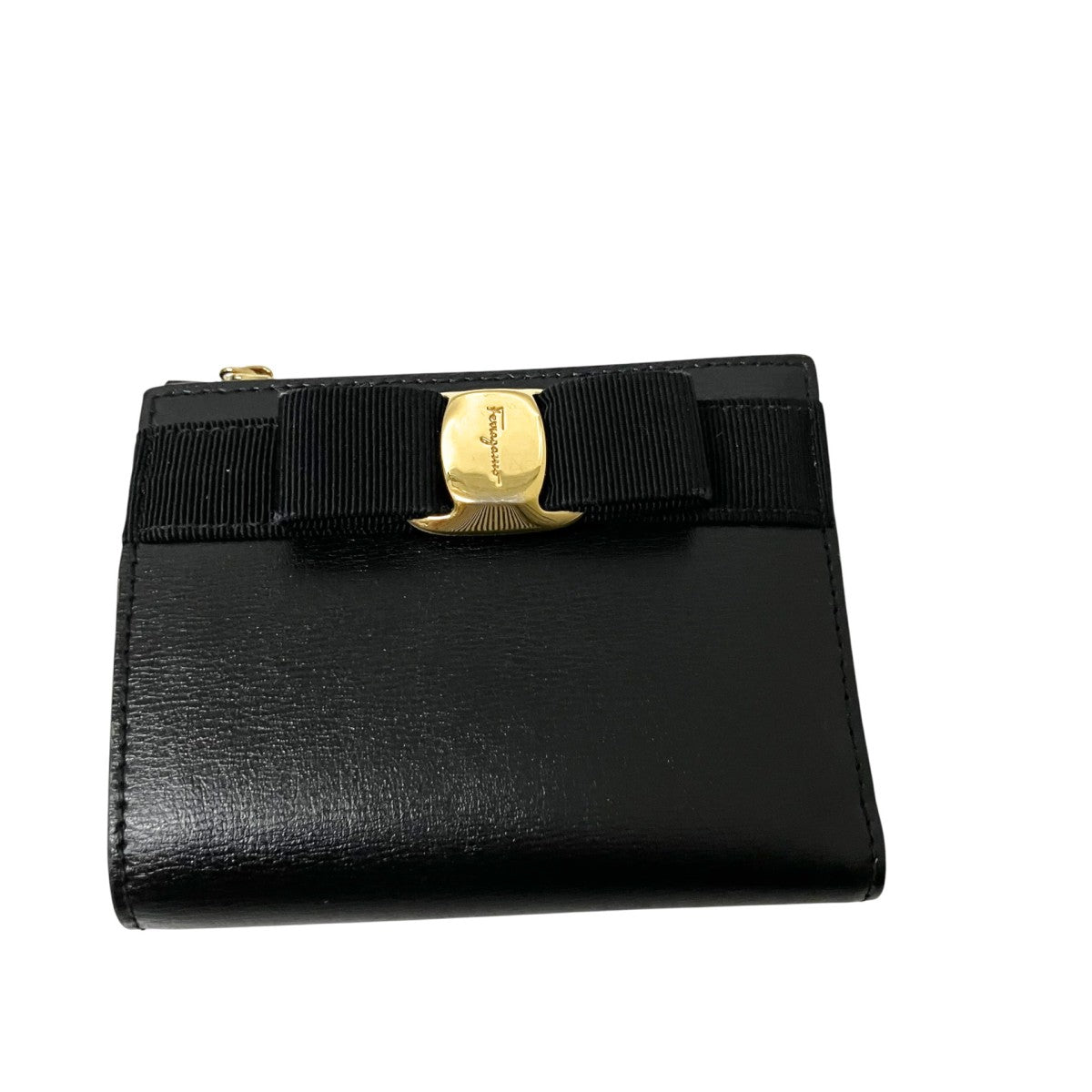 Salvatore Ferragamo ヴァラリボン2つ折り財布JP 22 E009 古着・中古-1枚目のアイテム画像