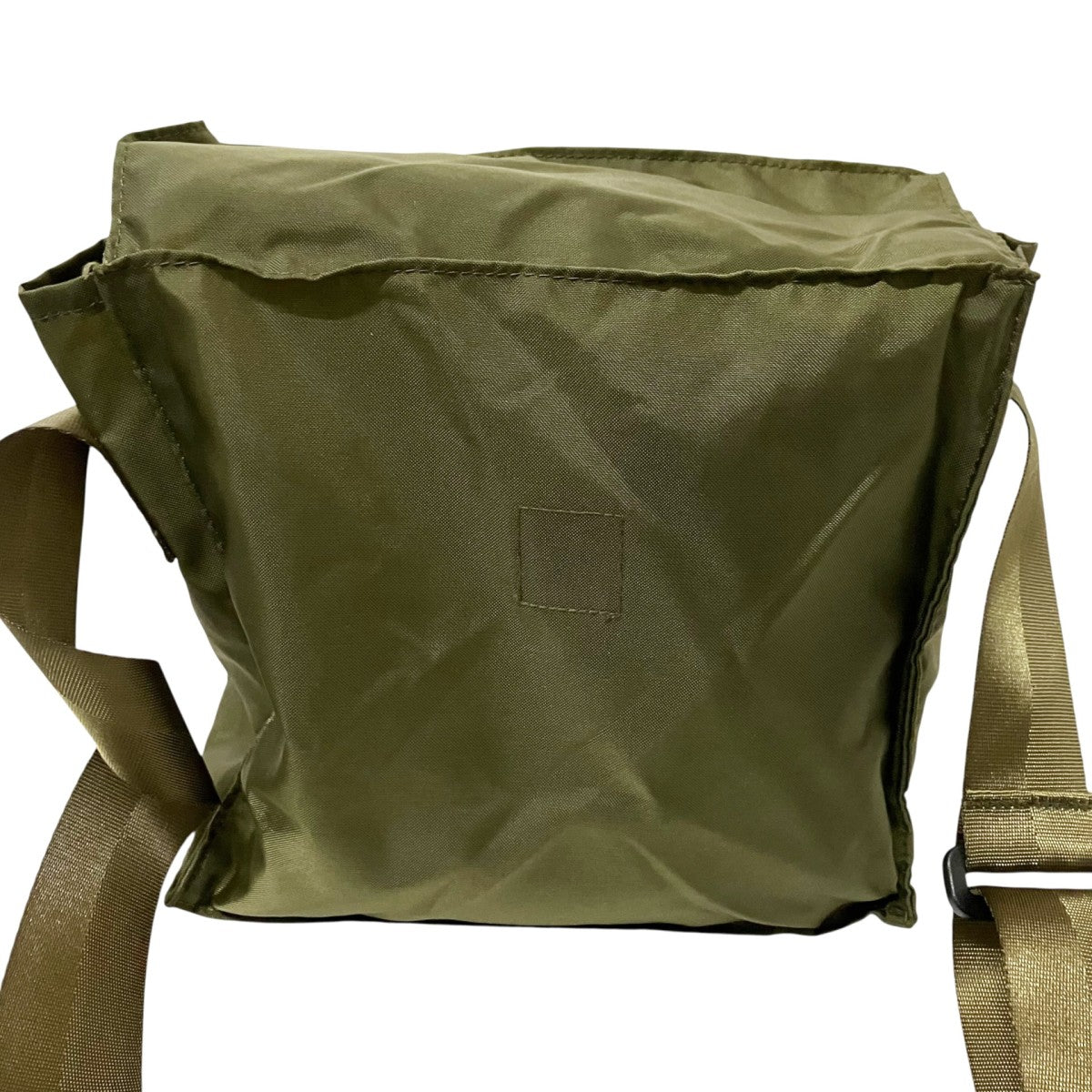 HUMAN MADE ショルダーバッグHM30GD049 古着・中古-2枚目のアイテム画像