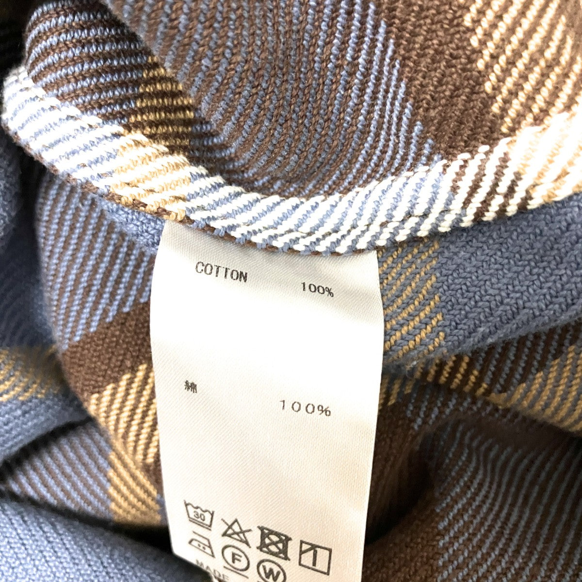 チェック長袖シャツ