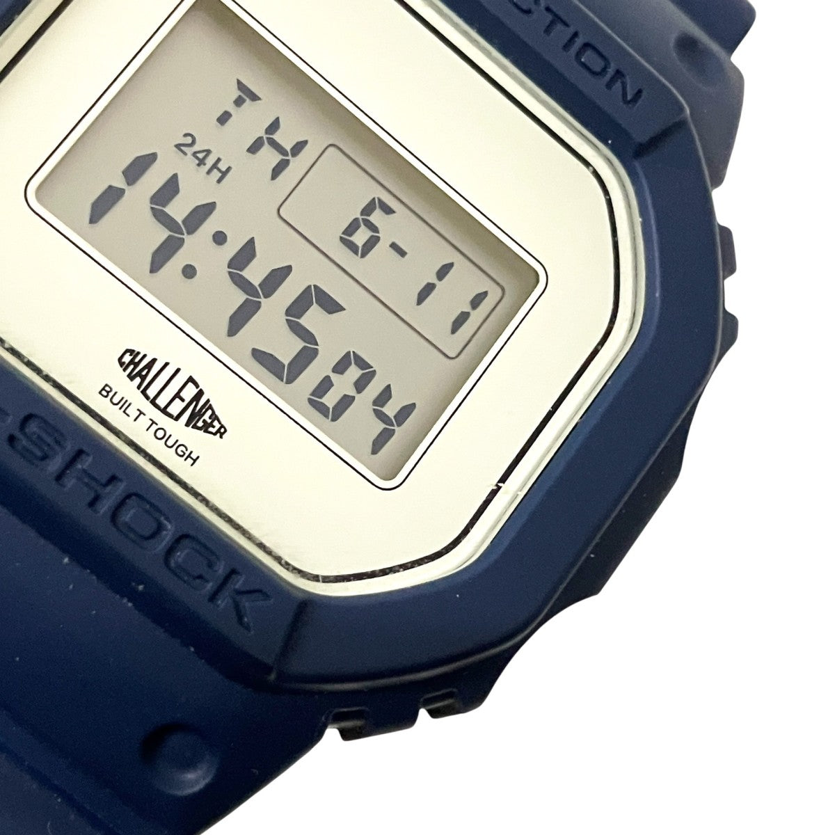 G-SHOCKデジタルウォッチDW 5600 UE