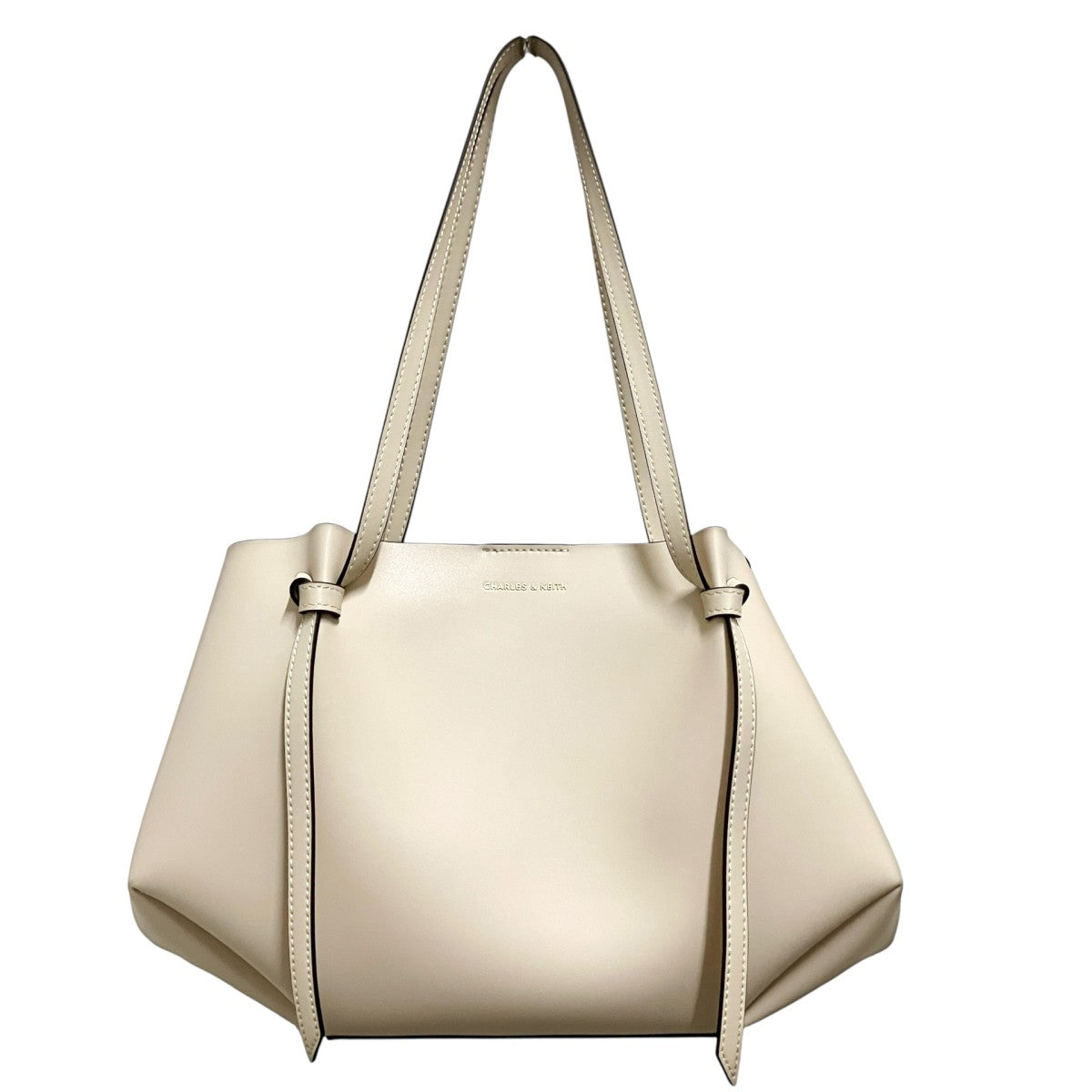 CHARLES ＆ KEITH Callaトートバッグ30671662 古着・中古-1枚目のアイテム画像
