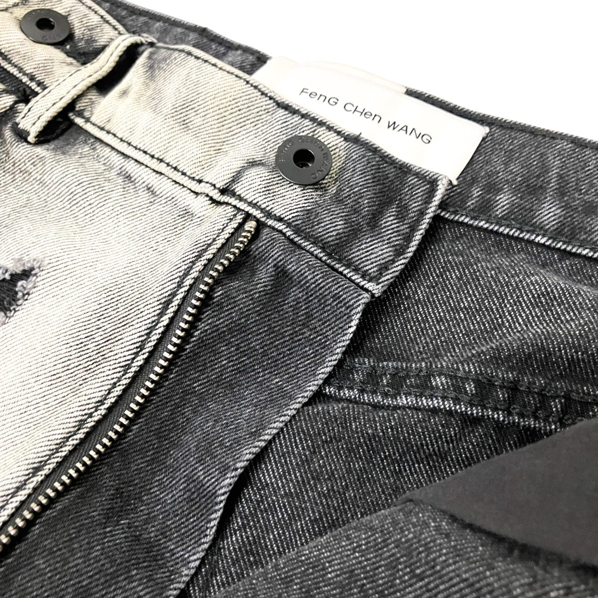 DENIM GRADIENT WASHED SHORTSデニムパンツFUS19ST05