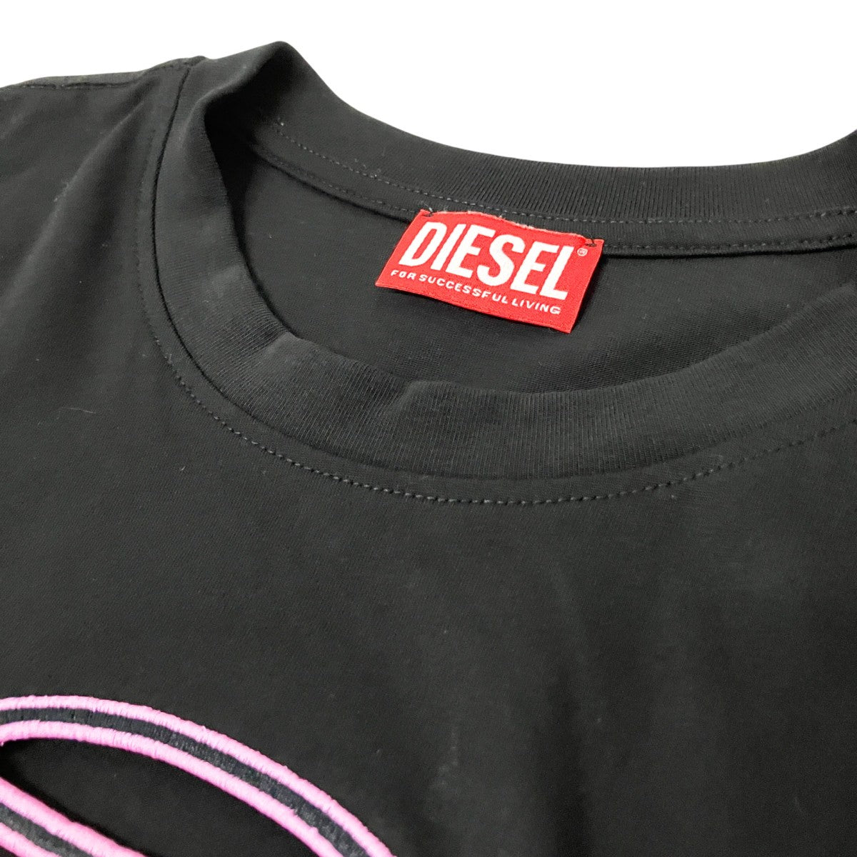 DIESEL(ディーゼル) T-BUXT-CROP-OD半袖TシャツA15096 A15096 ブラック