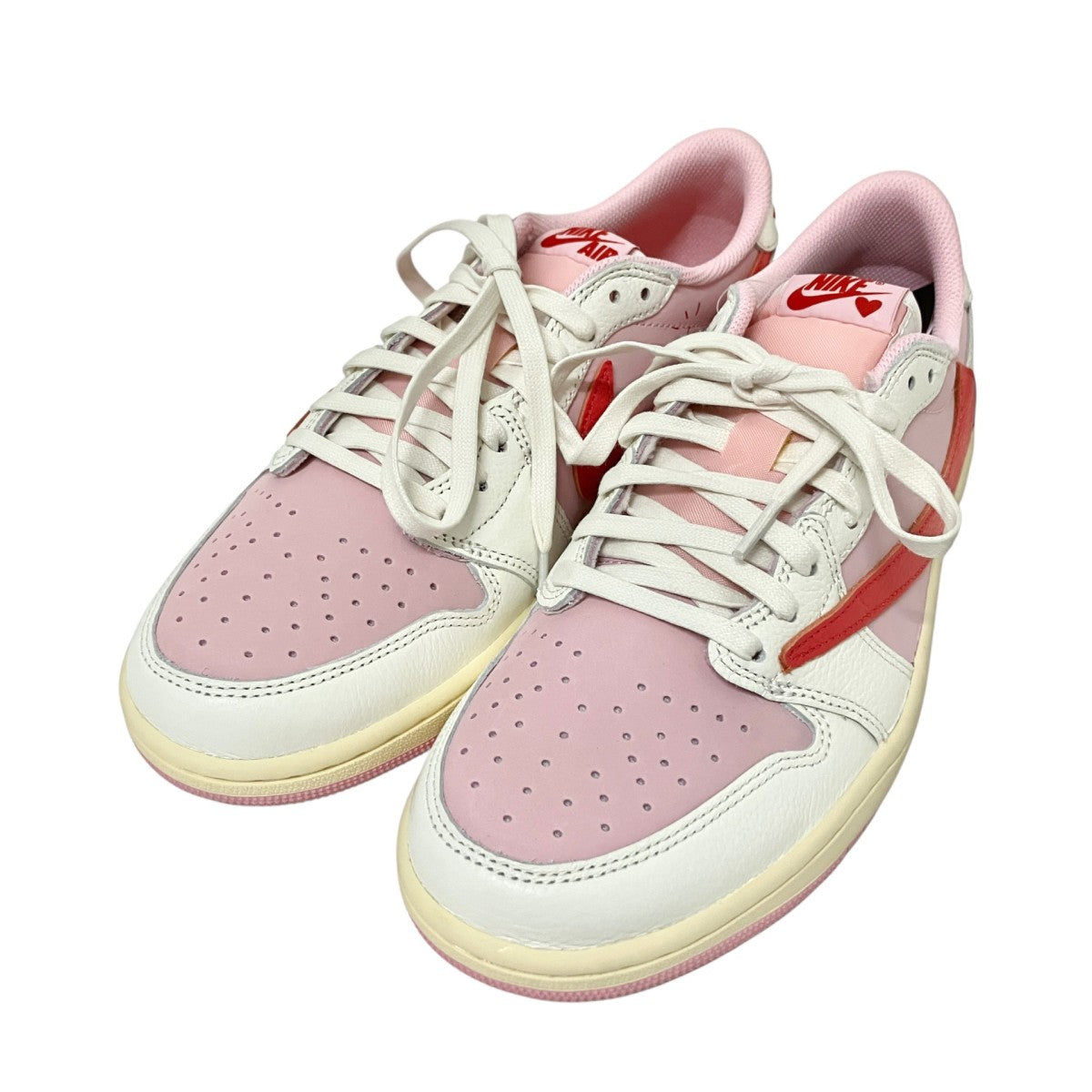 Air Jordan 1 Retro Low OGスニーカーIQ7604 101