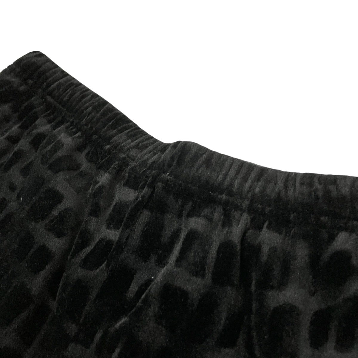 18SSCroc Velour Shortハーフパンツ