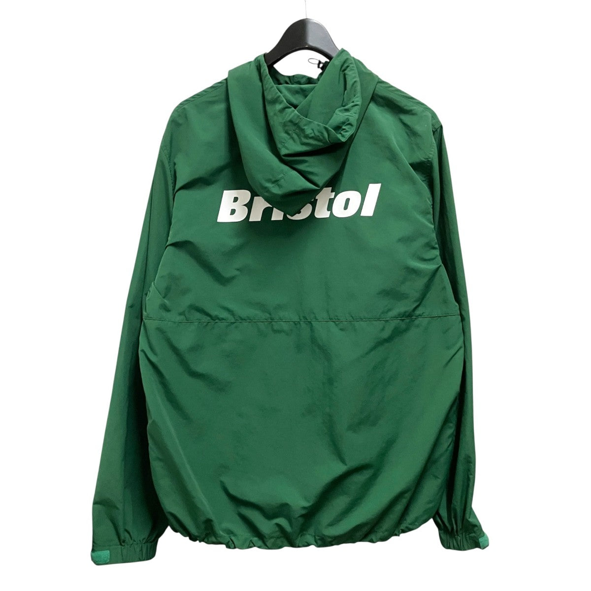 FCRB  ナイロンパーカー　カーキ　Ｌ　美品 F．C．R．B．(エフシーアールビー) ナイロンパーカーFCRB 220068 FCRB