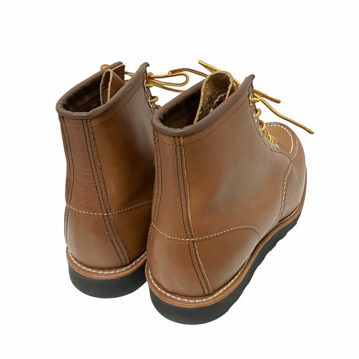 Classic Moc Toeレースアップシューズ8852