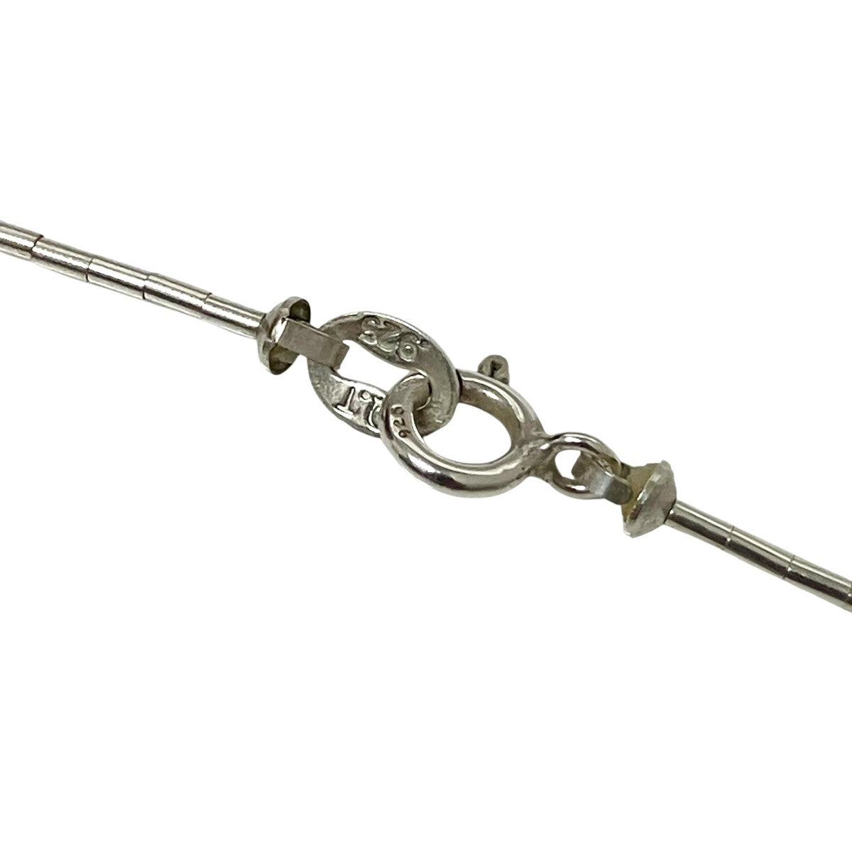 ストーン装飾ネックレス