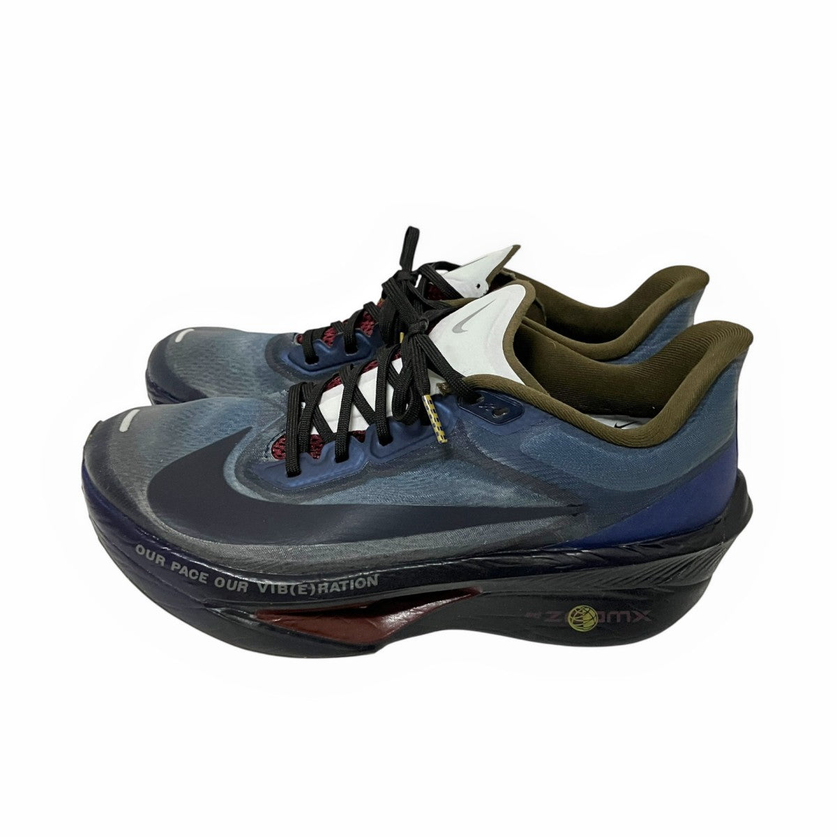 ZOOM FLY 6スニーカーIQ3430 476