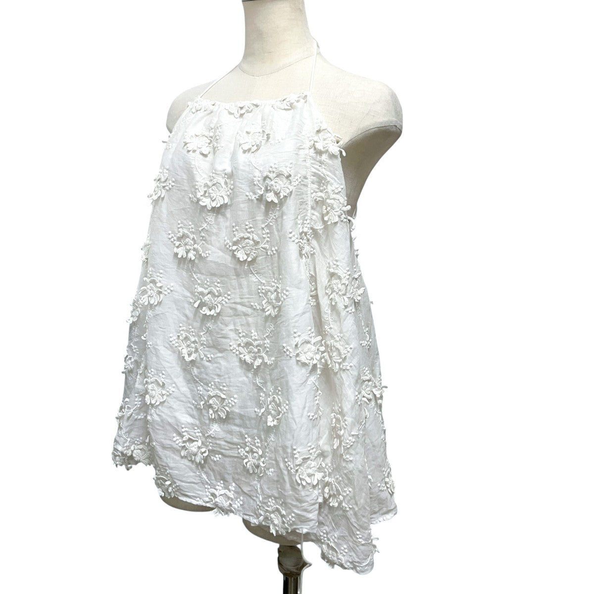 crinkle crinkle crinkle×SLOBE IENA 花柄刺繍ホルターネックトップス