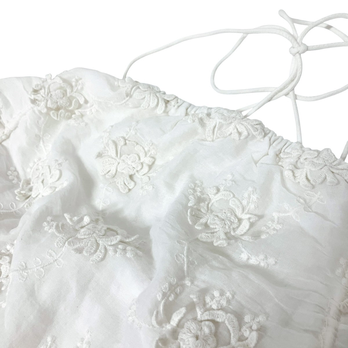 crinkle crinkle crinkle×SLOBE IENA 花柄刺繍ホルターネックトップスCC 3701 SI 古着・中古-4枚目のアイテム画像