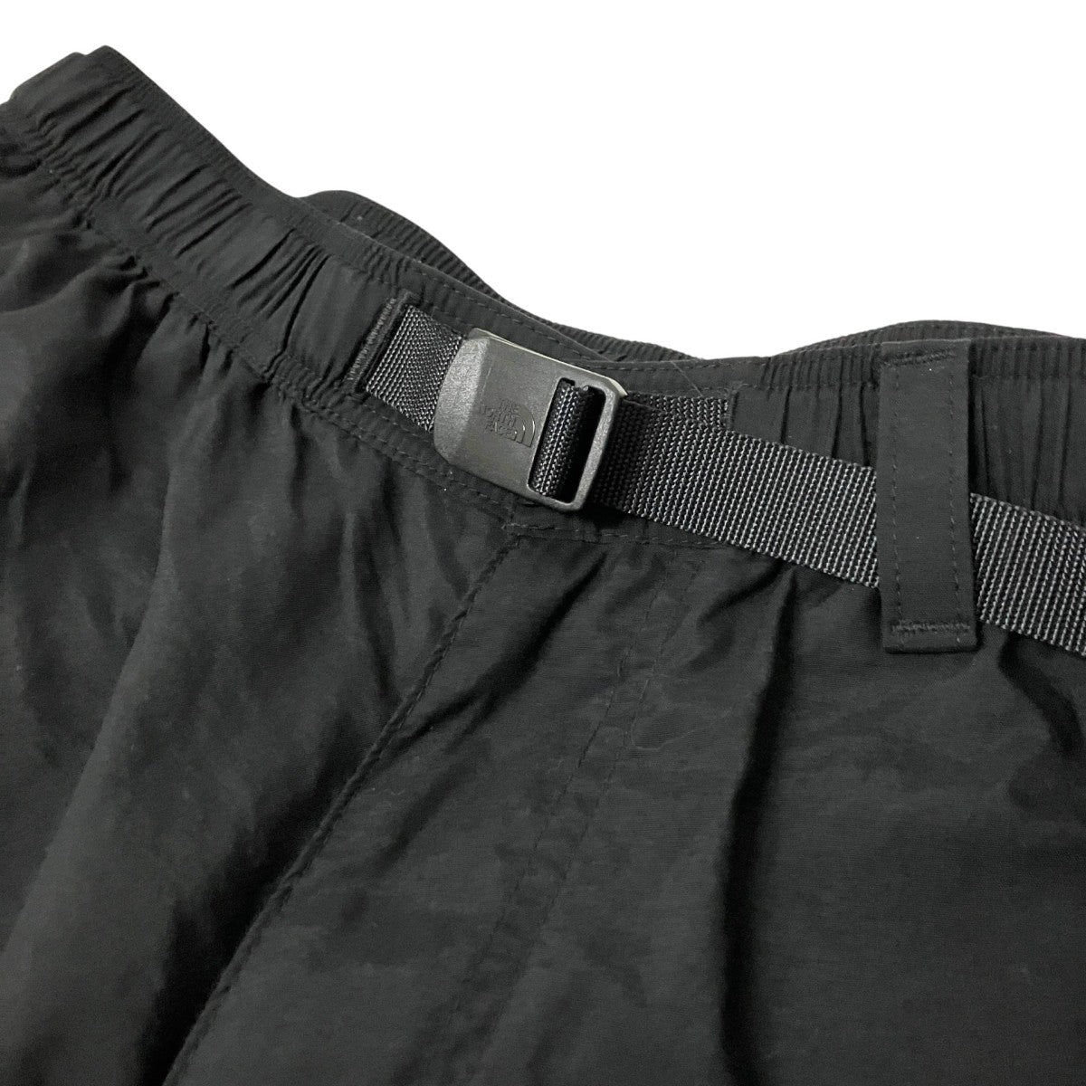 Nuptse ShortハーフパンツNB42130R