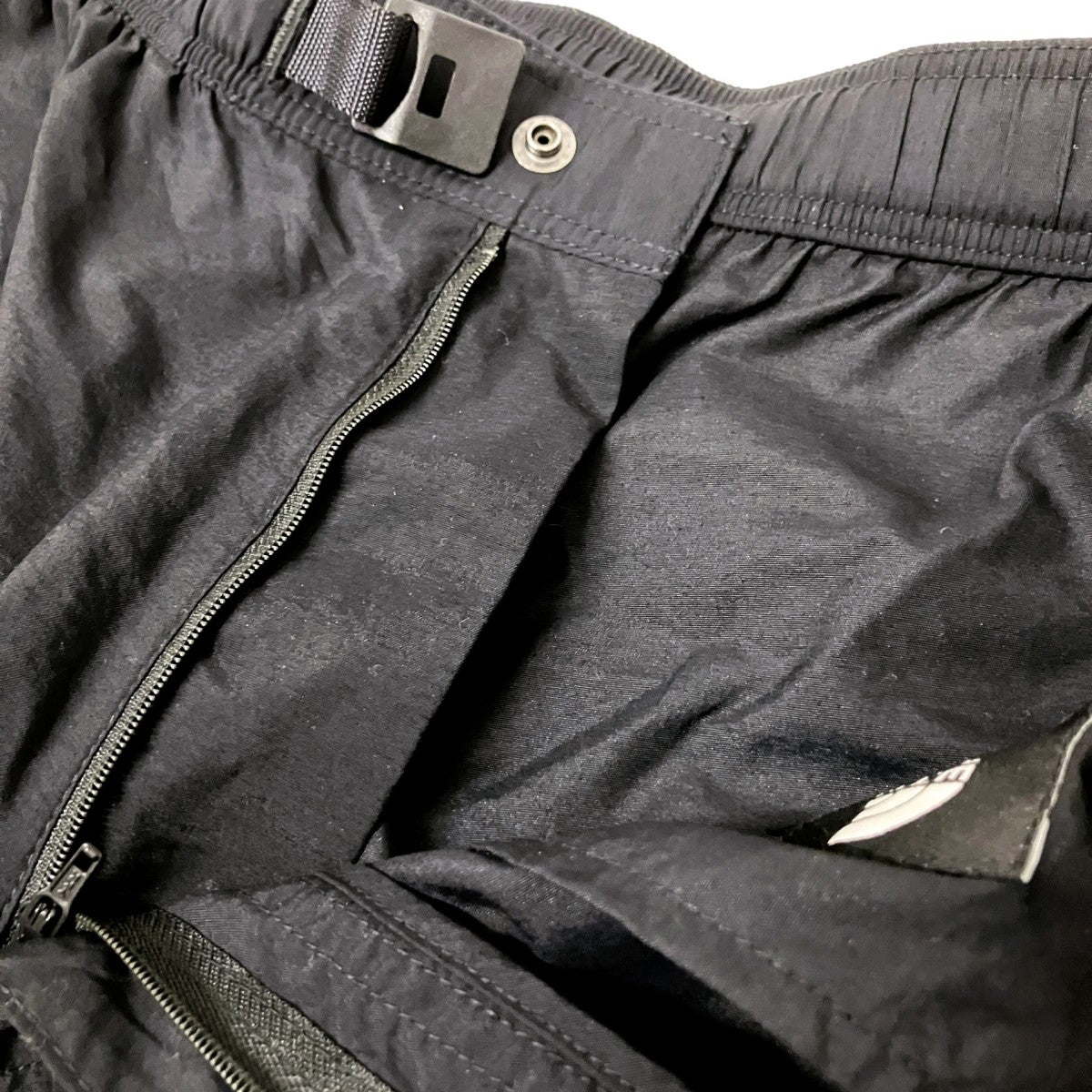 Nuptse ShortハーフパンツNB42130R