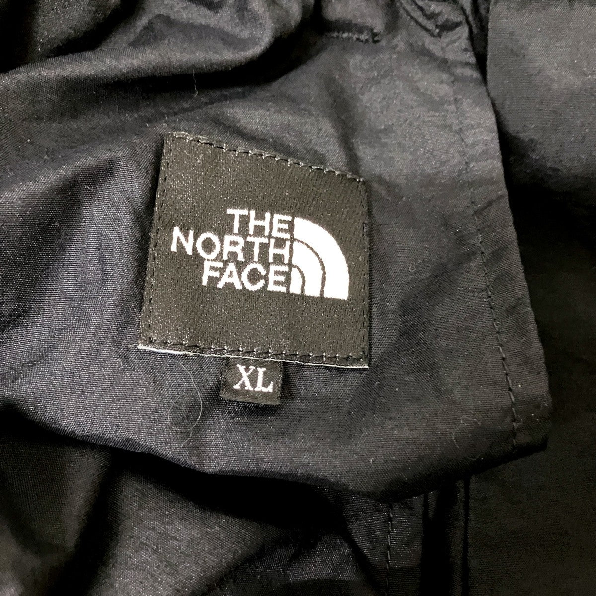 Nuptse ShortハーフパンツNB42130R
