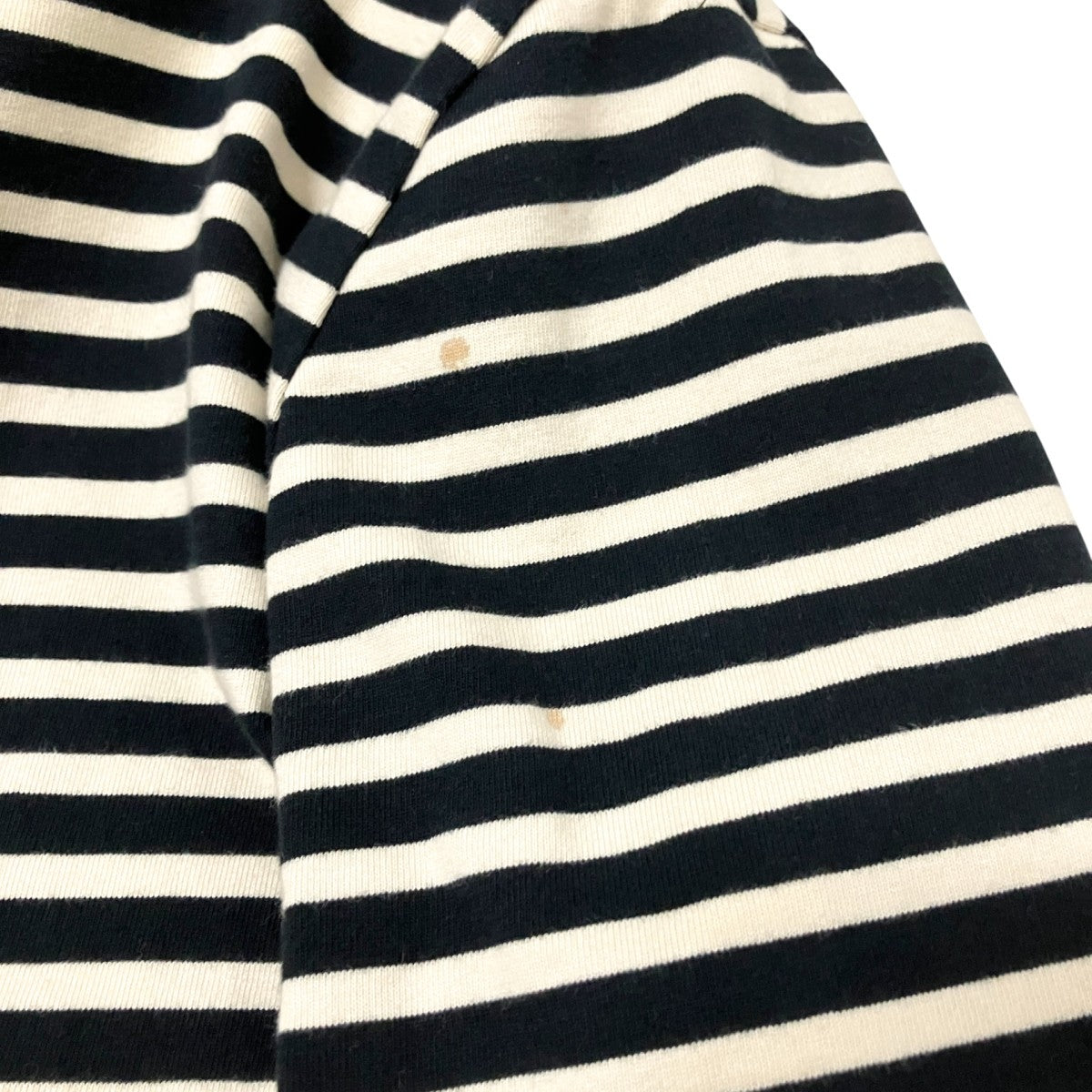 ボーダー長袖Tシャツ