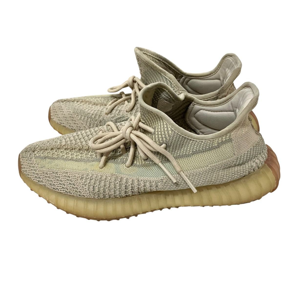 YEEZY BOOST 350 V2スニーカーFW3042