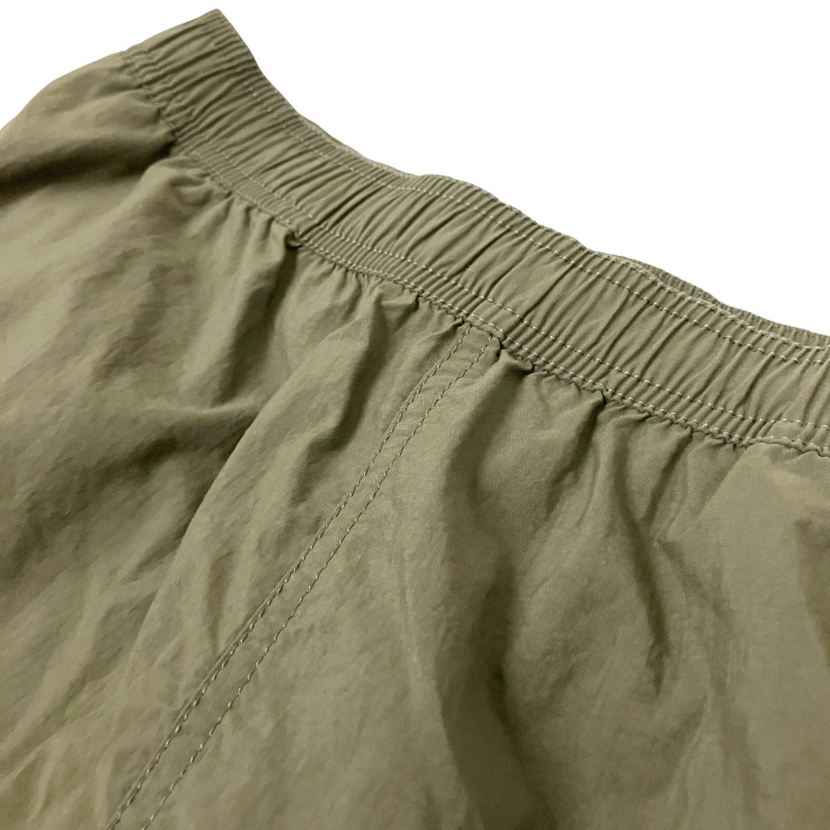 VERSATILE SHORTハーフパンツNB42051