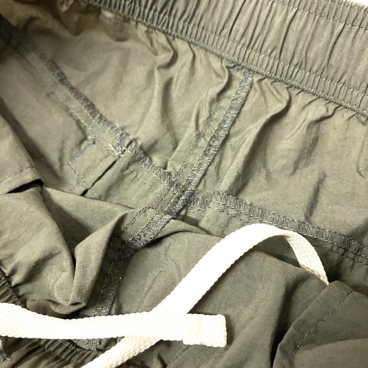 VERSATILE SHORTハーフパンツNB42051