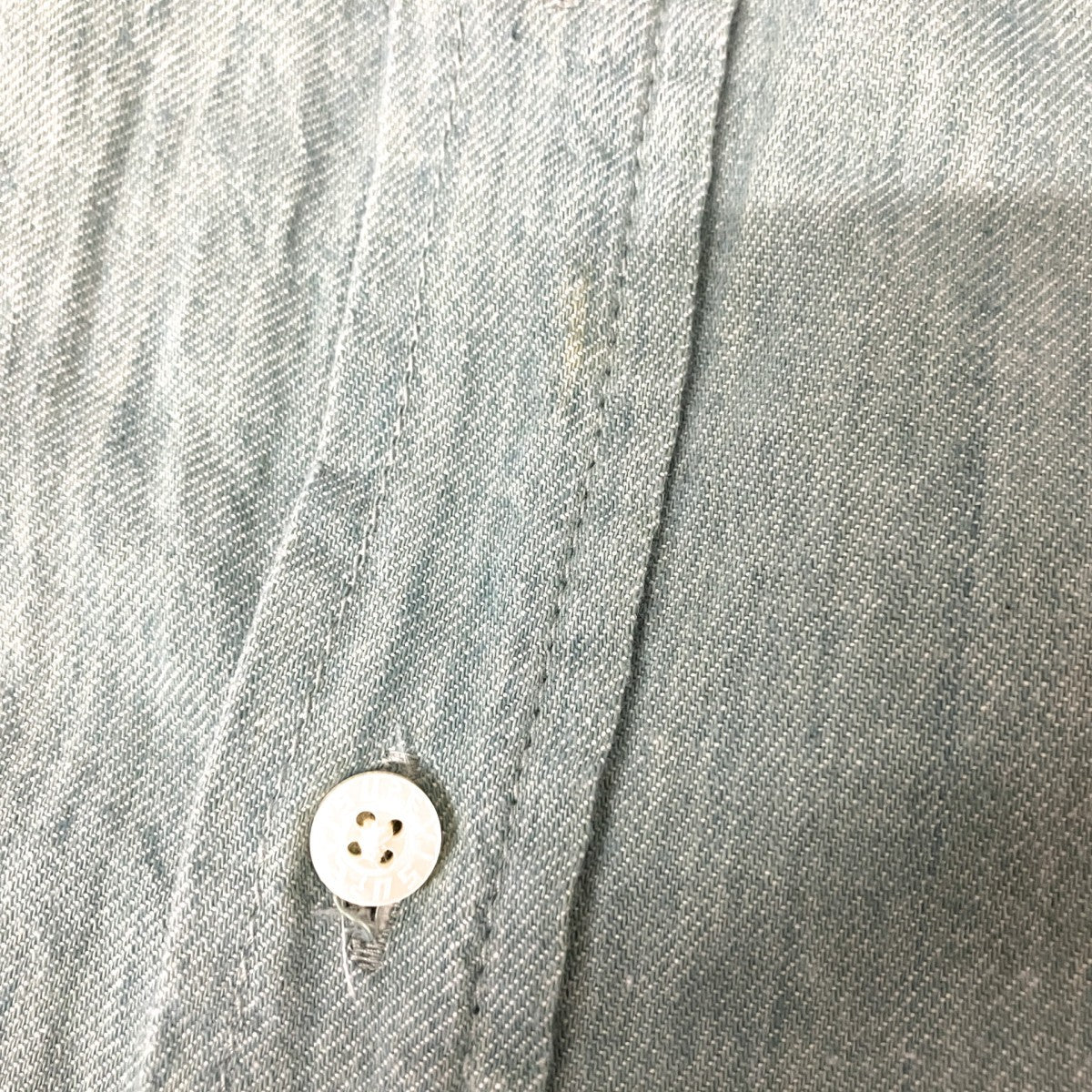 長袖シャツ