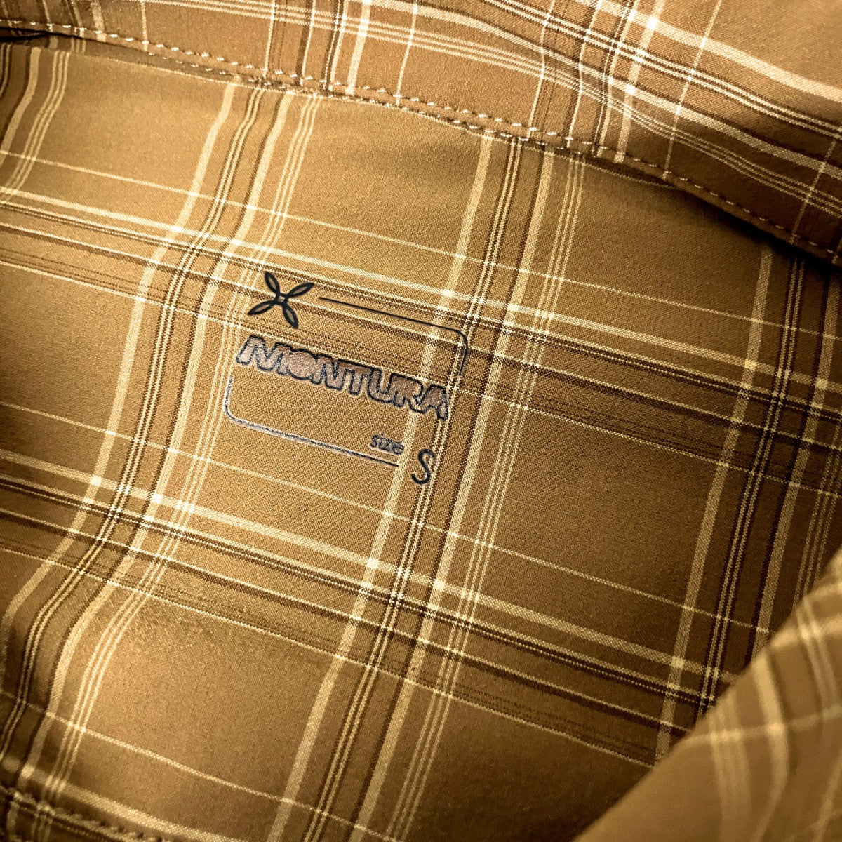 CONFORT FIT SHIRTチェックシャツ