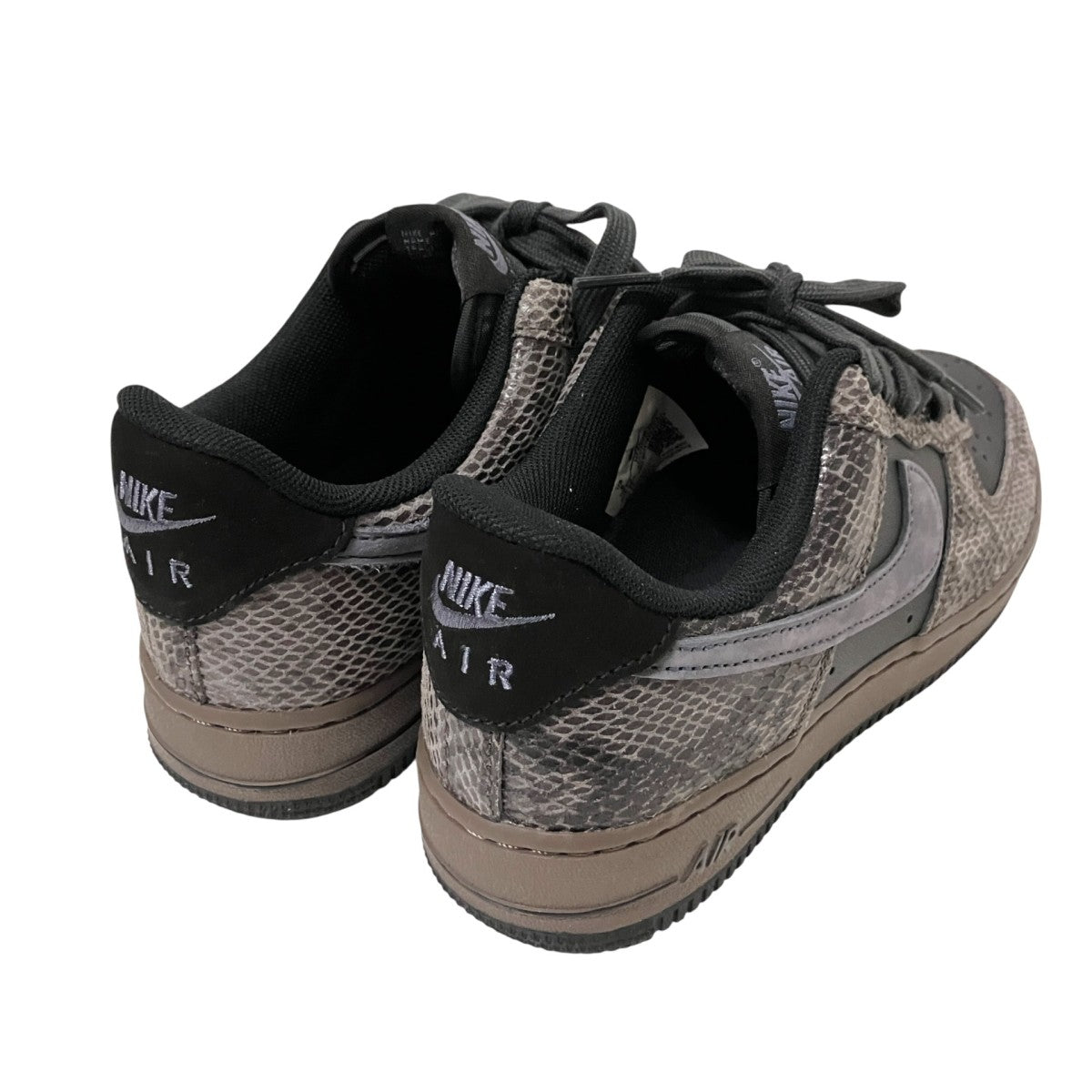 AIR FORCE 1 07 LV8スニーカーHF2898 001