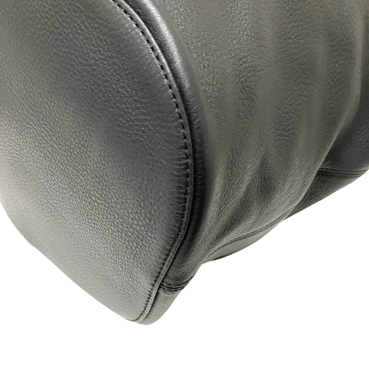 DRAWSTRING BAG LARGEショルダーバッグ