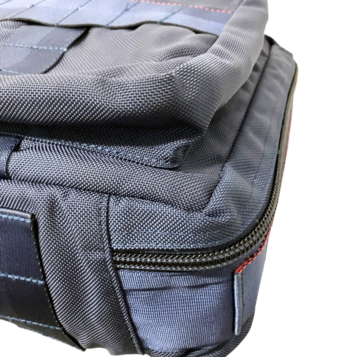 ブリーフケース