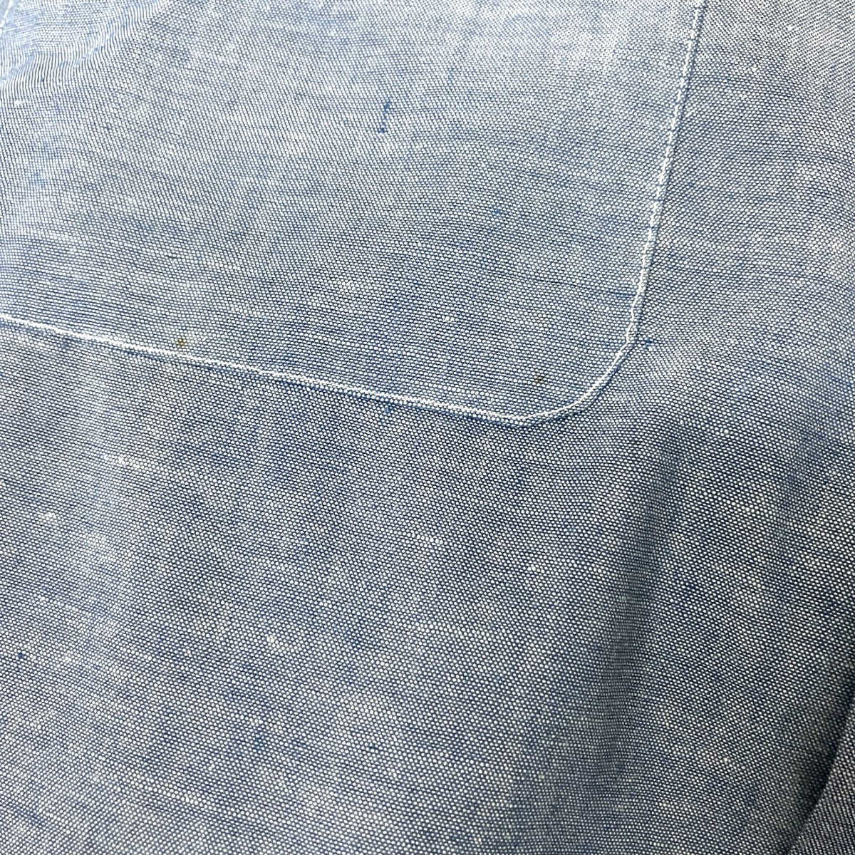 シャンブレーシャツ