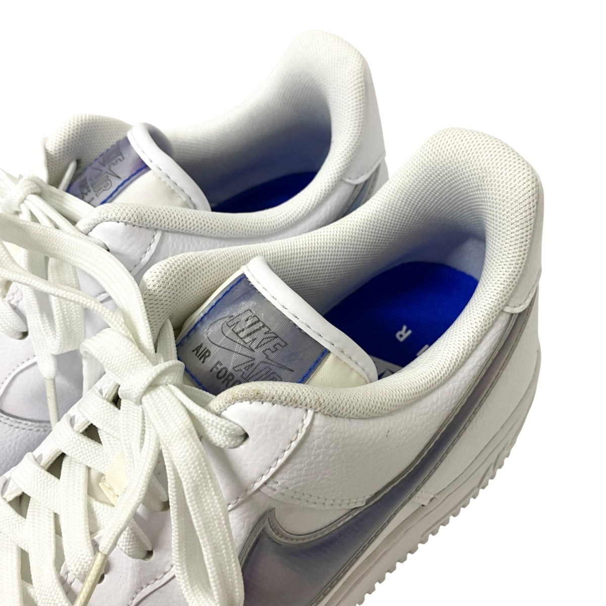 AIR FORCE 1 07 LV8 3スニーカーAO2441 101