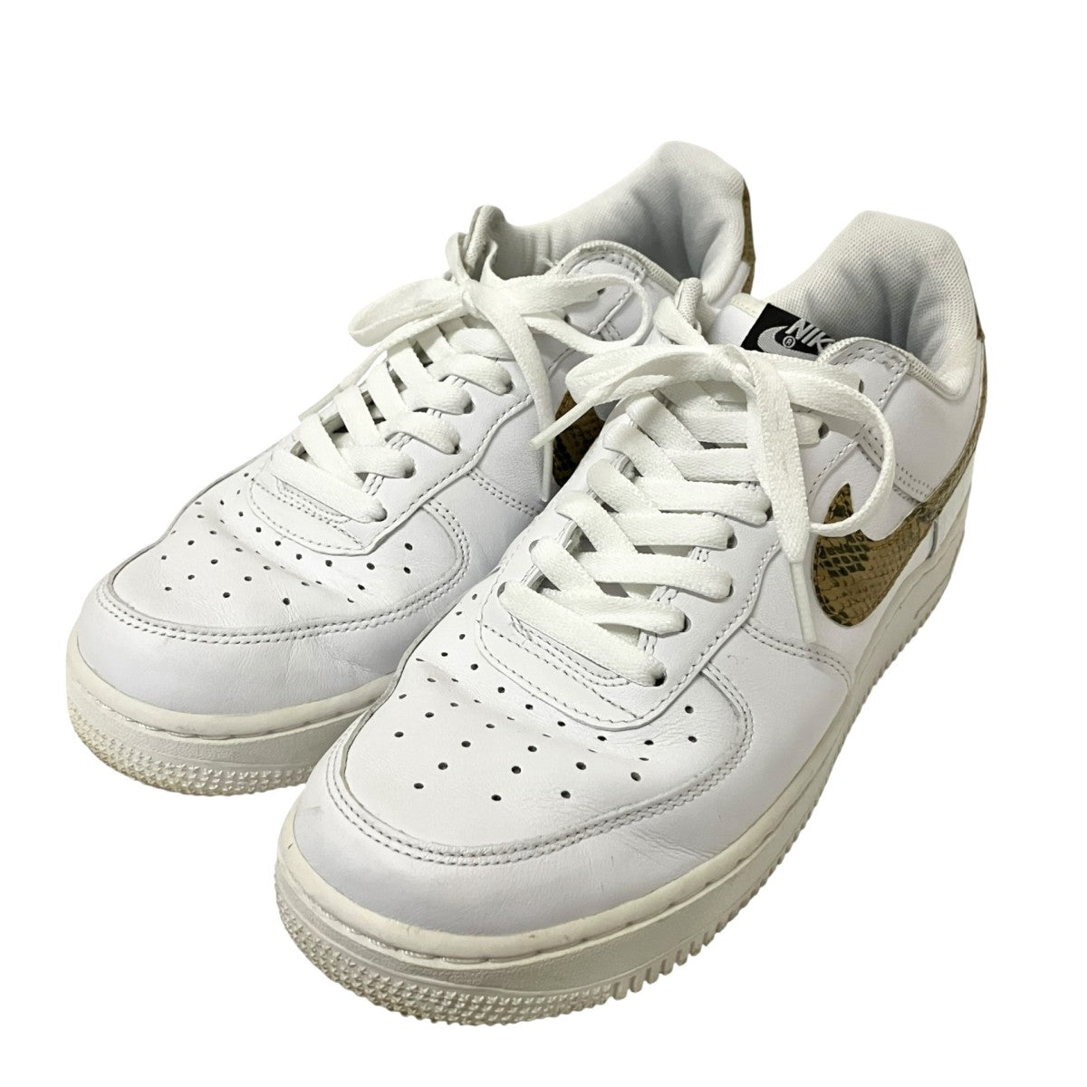 NIKE AIR FORCE 1 LOW RETRO PREMIUM QSスニーカーA01635 100 古着・中古-1枚目のアイテム画像
