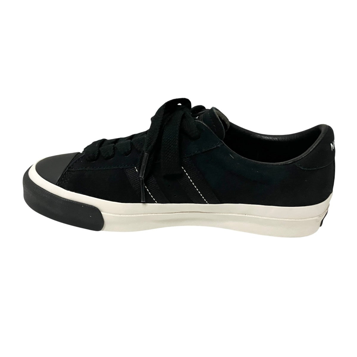 Royal Plus Suede LoスニーカーPN1021N1